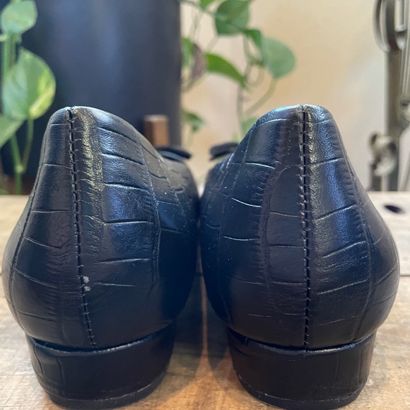 Black Vionic wedges size 9 - Picture 4 of 4